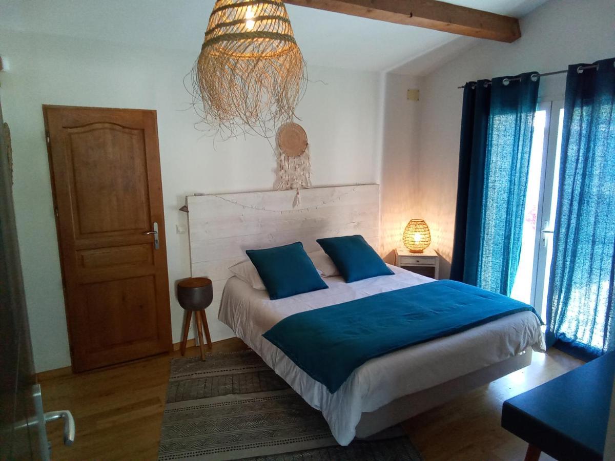 La Chambre Haute Et Son Spa Nîmes Esterno foto