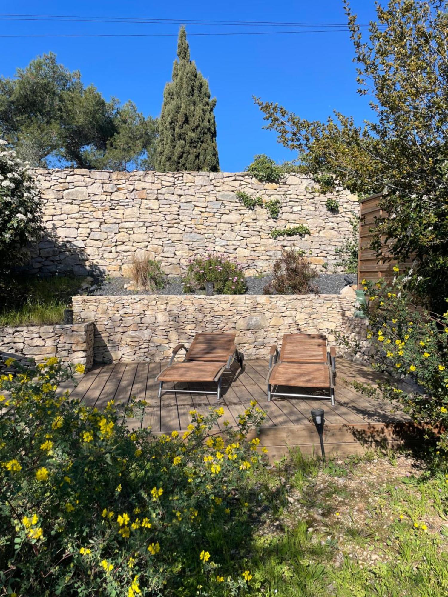 La Chambre Haute Et Son Spa Nîmes Esterno foto